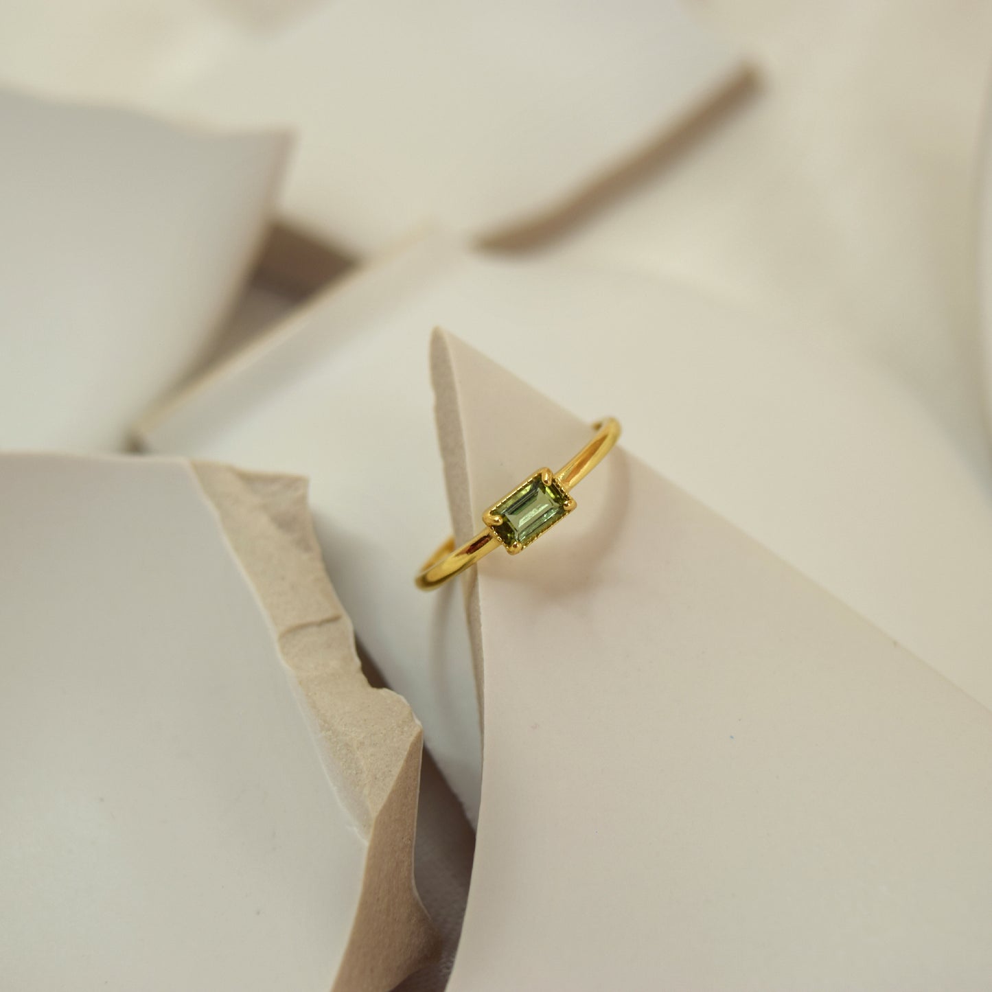 Lucia Ring
