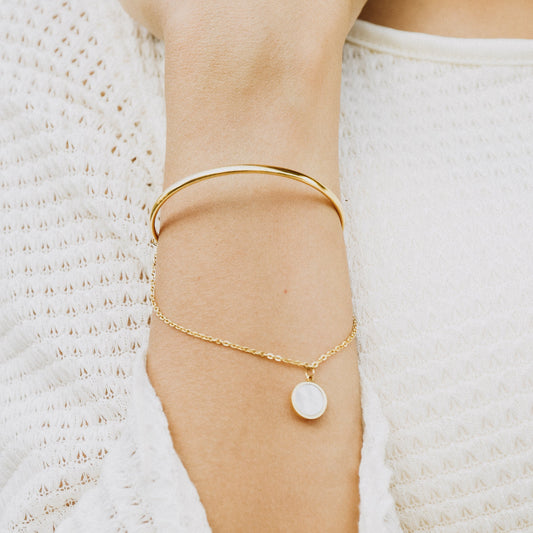 Belissa Freshwater Pearl Cuff With Chain